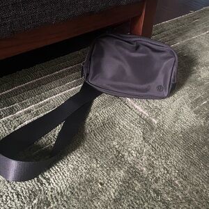 lululemon athletica Black Men's Belt Bag